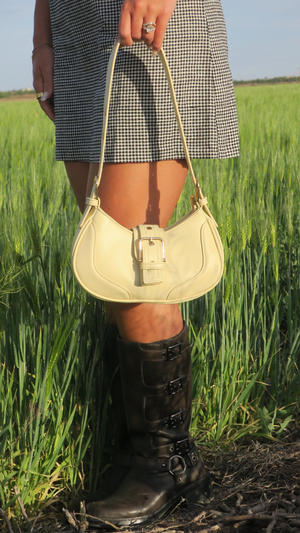 Buttercup Shoulder Purse